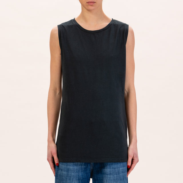 Zeroassoluto-Long tank top with slits - black