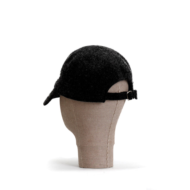 Zeroassoluto-Cappello con visiera 100% lana - nero