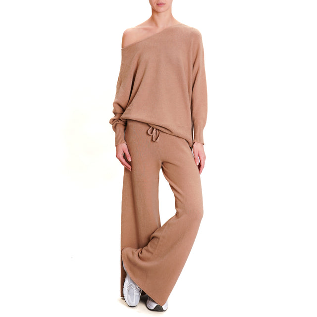 Kontatto-QS Oversized Side Slit Sweater - Caramel