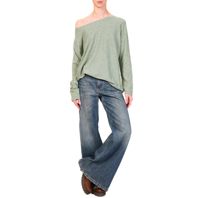 Zeroassoluto-Oversized shirt with boat neckline - sage