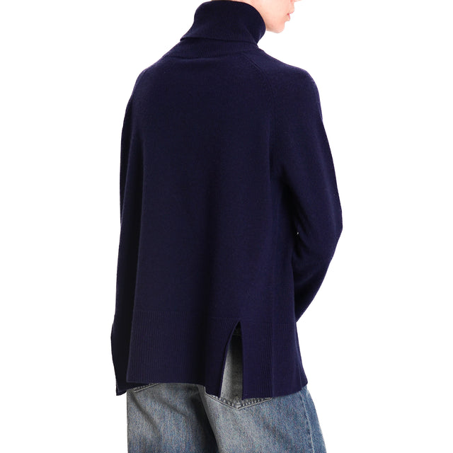 Tension in-Maglia box turtleneck 100% wool SOFT - blue