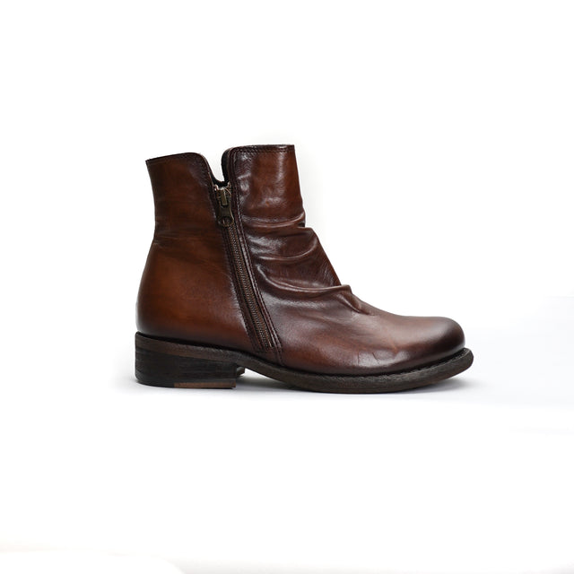 Felmini-Low side zip boot - cigar