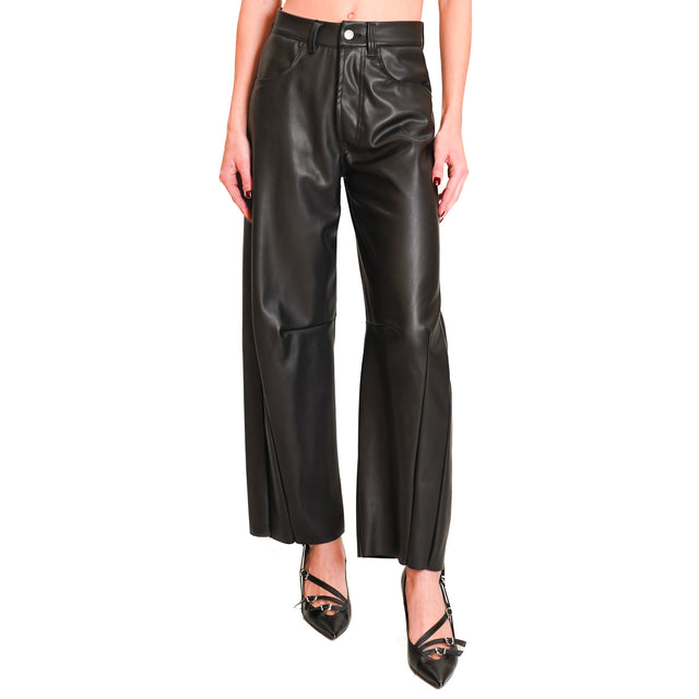 Haveone-Leatherette Trousers - Black