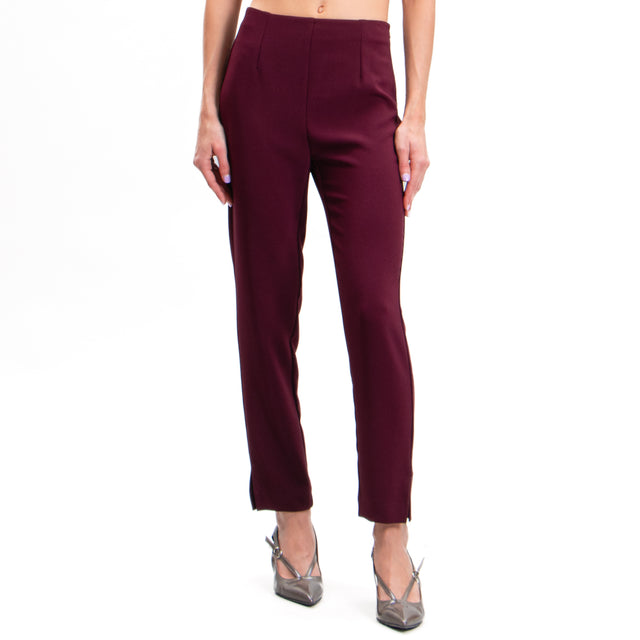 Imperial-Pantalone crêpe elasticizzato con spacchi - vino