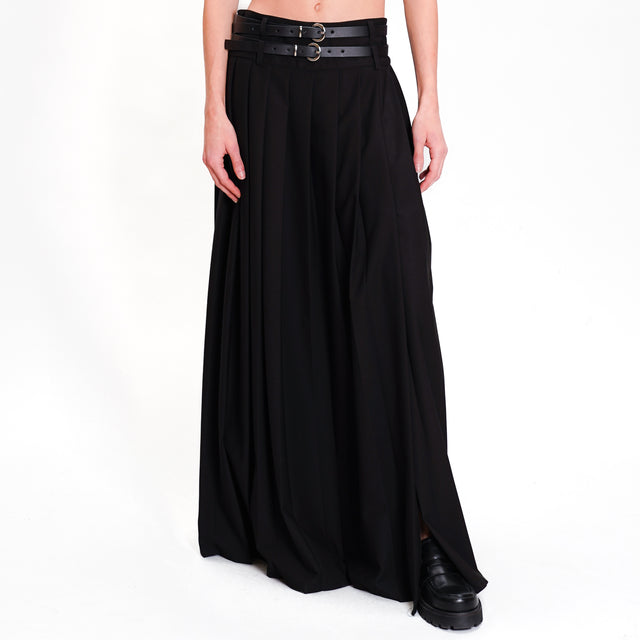 Motel-Double Belt Pleated Skirt - Black