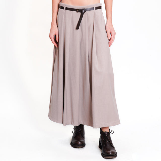 Motel-Pleated skirt with belt - dove grey