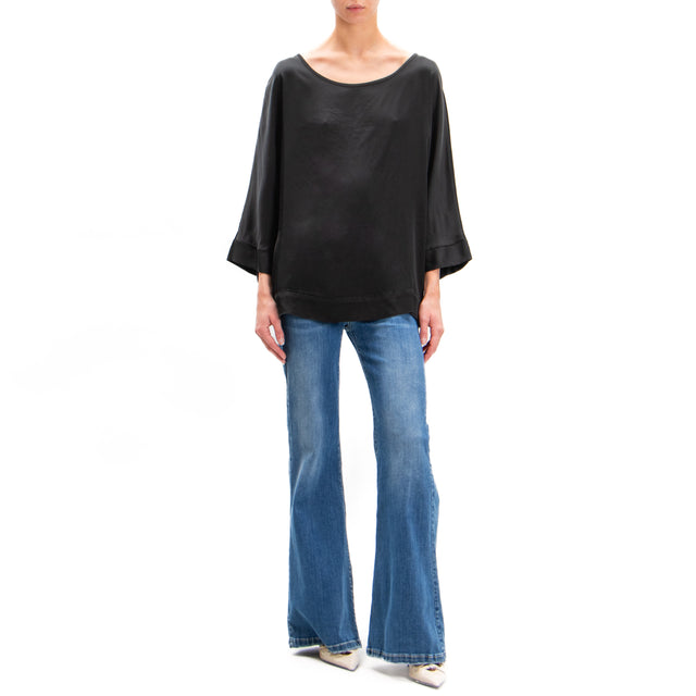 Motel-Blusa in satin manica 3/4 - nero