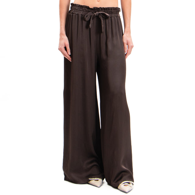 Motel-Pantalone in satin con coulisse - moka