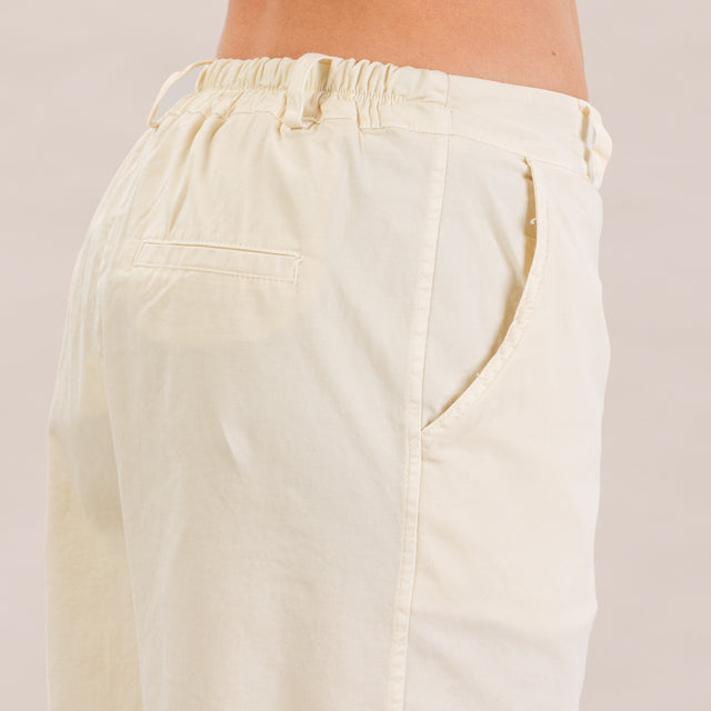 Zeroassoluto-Pantalone LORY baggy elasticizzato - burro