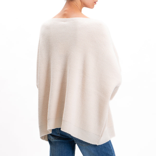 Tension in-Maglia over mixed alpaca boat neckline - butter