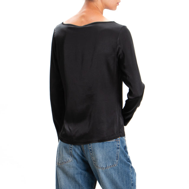 Tensione in-Blusa cut out in satin elasticizzato - nero