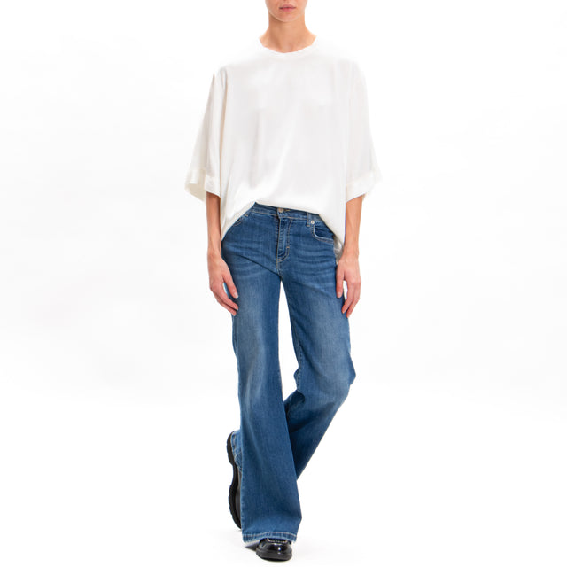 Tensione in-Blusa over in satin elasticizzato - ecru'