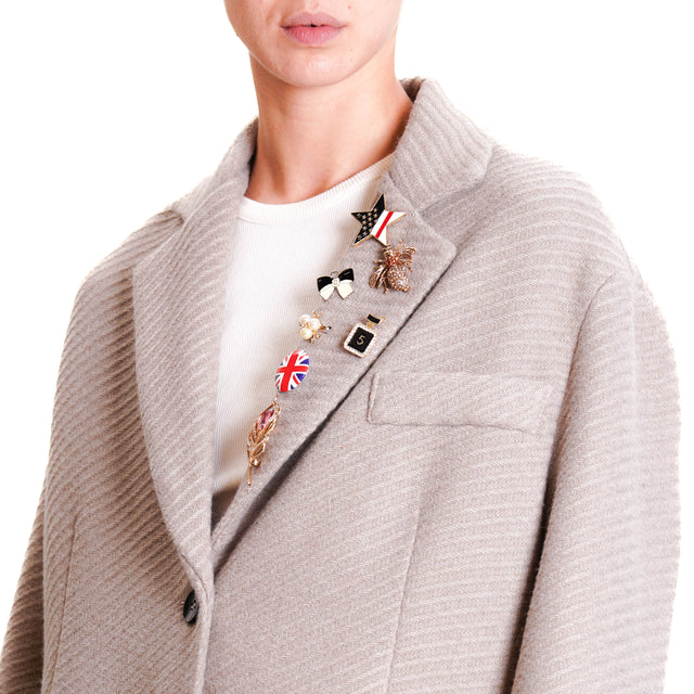 Tension in-Oversized Jacket with Pins - Taupe