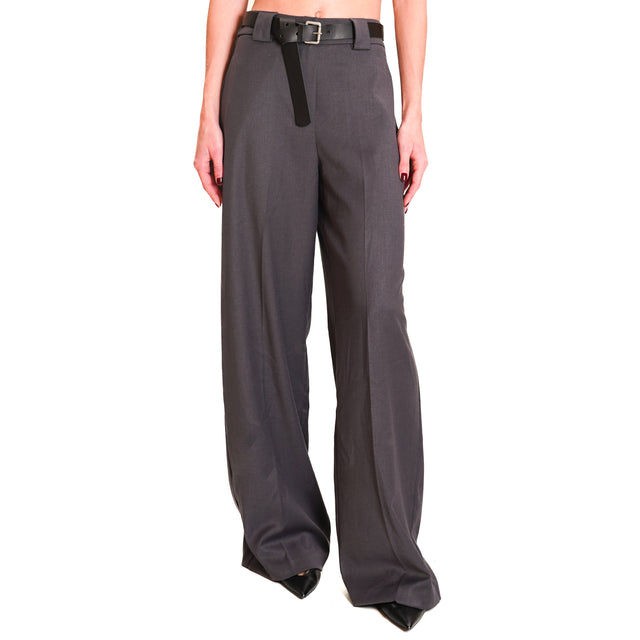 Tension in-back elastic pant with belt - grey