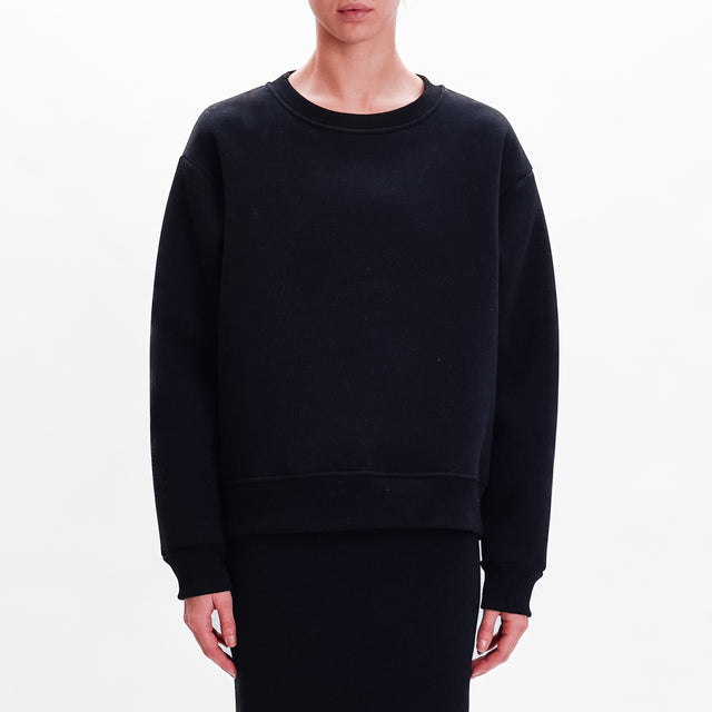 Tension in-Complete sweatshirt + skirt - black