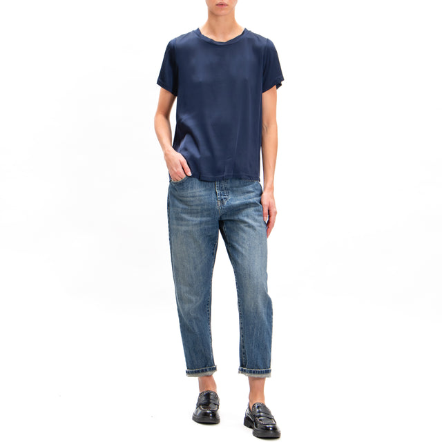 Tensione in-Blusa mezza manica in satin elasticizzato - blu