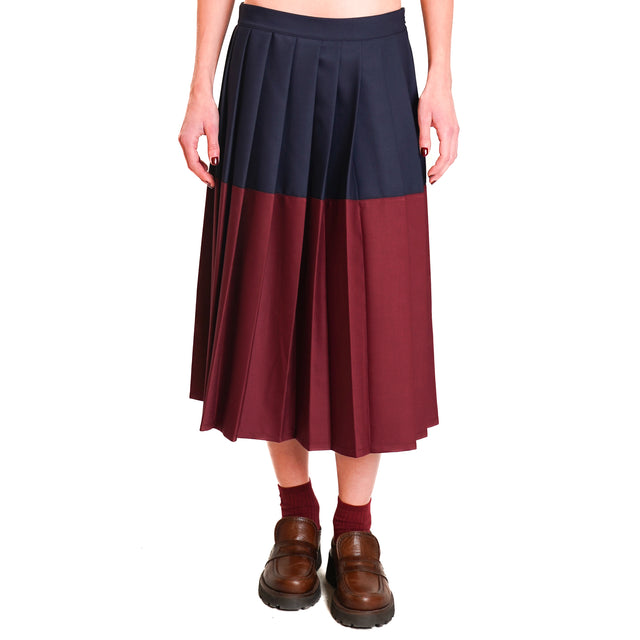 Tension in-Two-tone pleated skirt - blue/burgundy