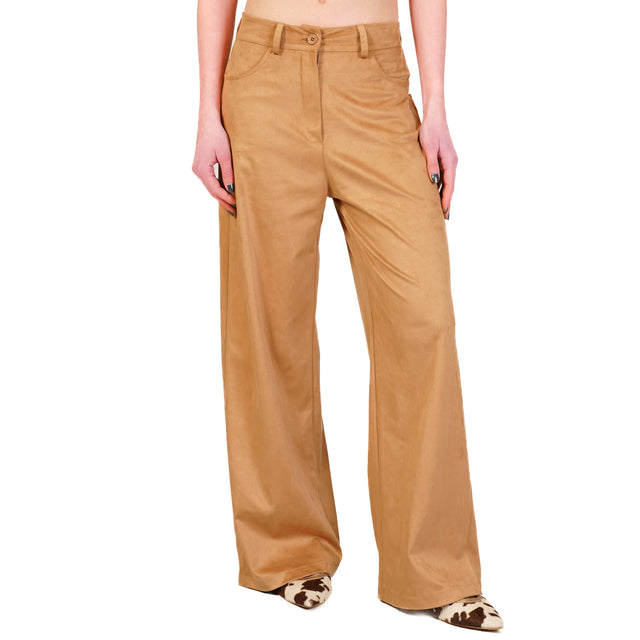 Tensione in-Pantalone GIUSI wide leg effetto suede - camel