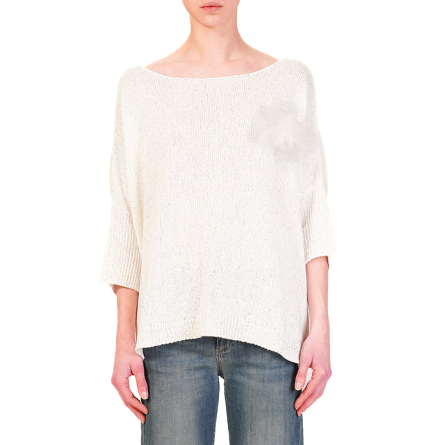 Kontatto-Maglia micropaillettes con spilla - off white