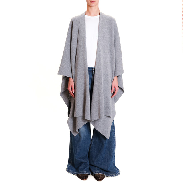 Alley-Knitted Cape - Grey