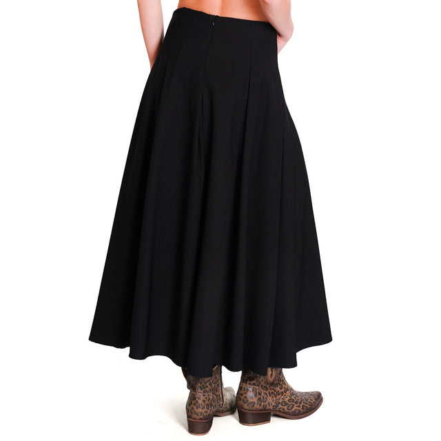 Vicolo-Pleated skirt with zip at the back - black