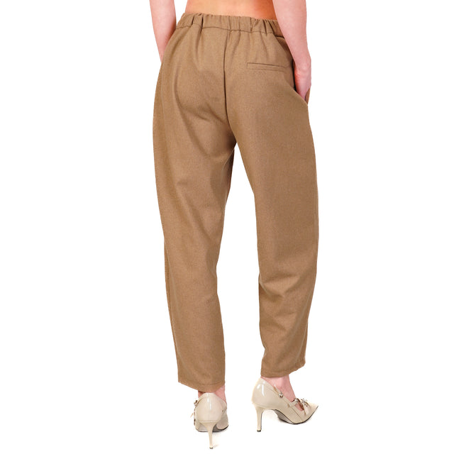 Vicolo-Flannel trousers with elastic back - camel