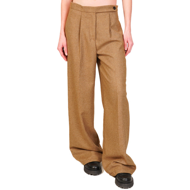 Vicolo-Pantalone in flanella con pinces - camel