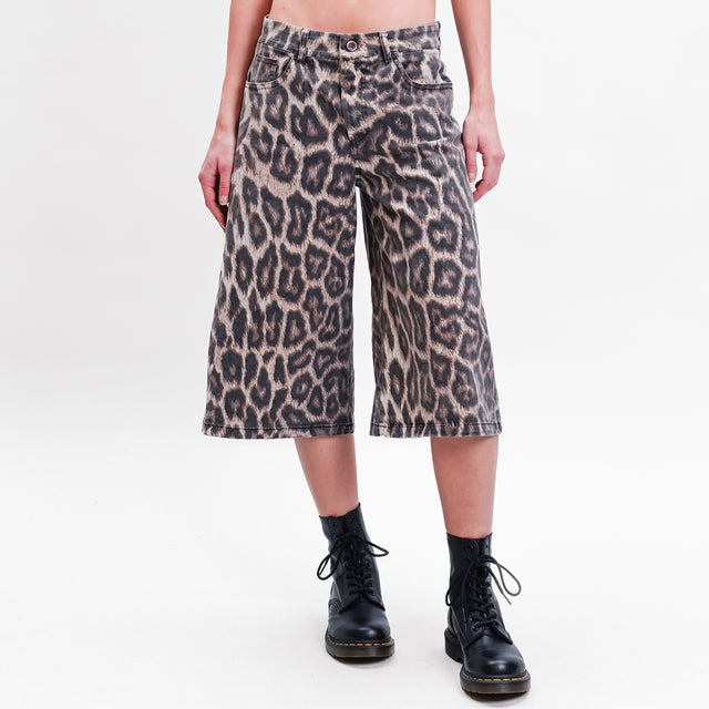 Zeroassoluto-BILLY animalier Bermuda shorts - sand/dark brown/black