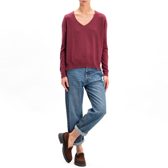 Zeroassoluto-V-neck sweater with side slits - Bordeaux