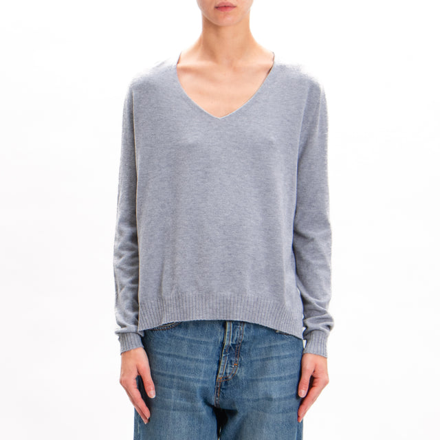 Zeroassoluto-V-neck sweater with side slits - grey