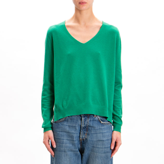 Zeroassoluto-V-neck sweater with side slits - GREEN