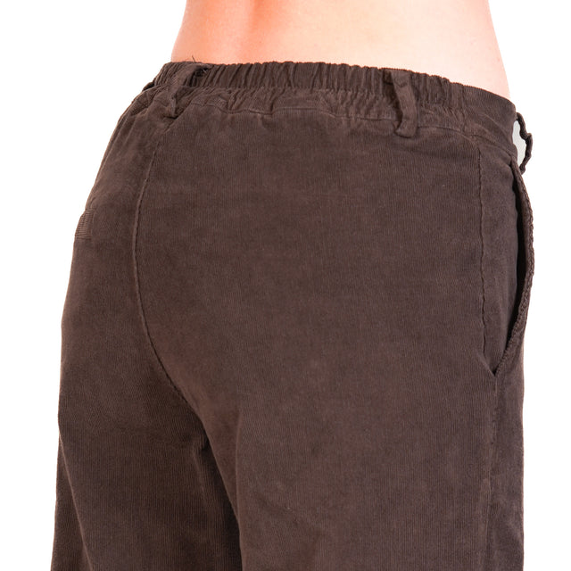 Zeroassoluto-Pantalone LILLY velluto  millerighe elasticizzato  - moro