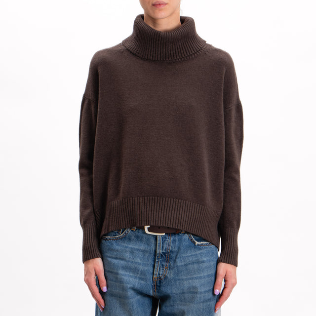 Zeroassoluto-High neck sweater - chocolate