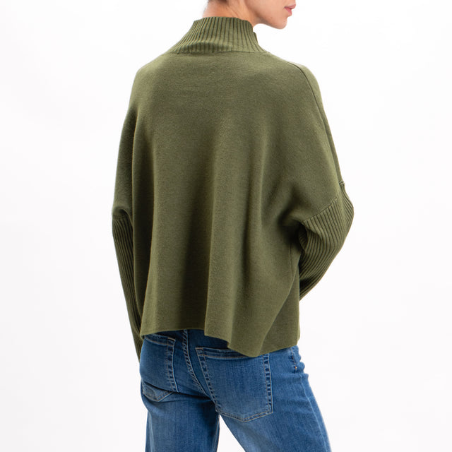 Zeroassoluto-Ribbed collar and sleeve knit sweater - military