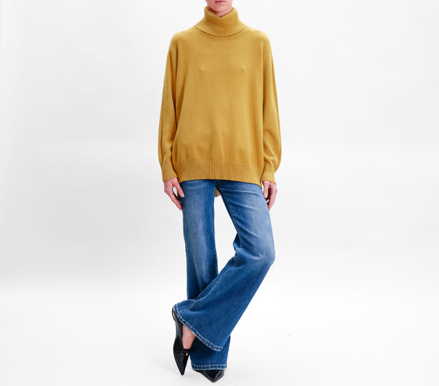 Zeroassoluto-Oversized high neck box sweater with side slits - oil