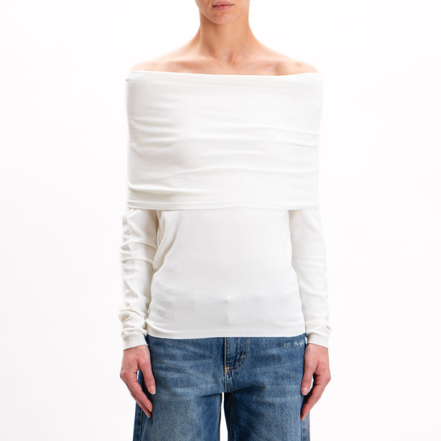 Kontatto-Shiffer Neck Sweater - Offwhite