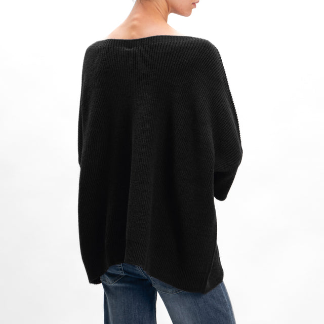 Tension in-Maglia over alpaca blend boat neckline - black